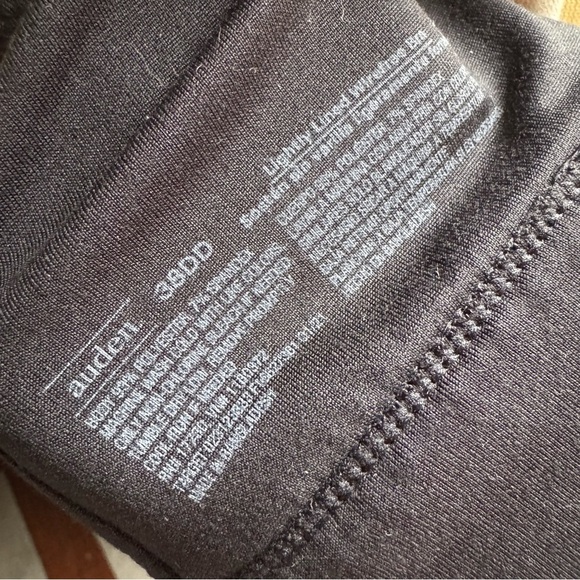 Auden LIKE NEW Black Lightly Lined Wire-Free Natural Shape Smoothing Bra 38DD - Picture 7 of 13